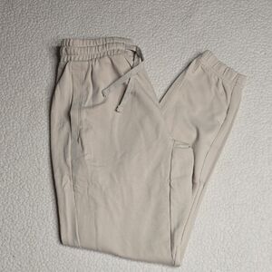 3214 New Gymshark Essential Oversized Joggers Pebble Gray